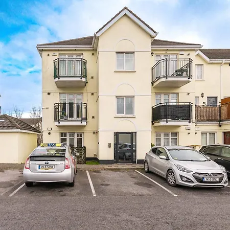 Apartment Holywell Rise