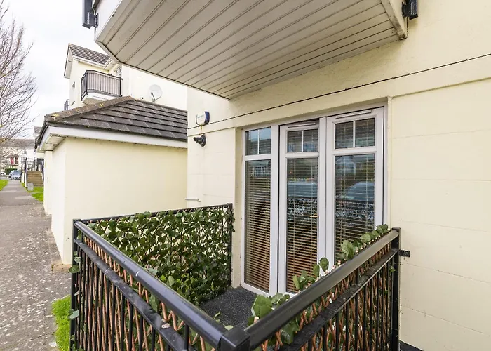 Holywell Rise Apartman *